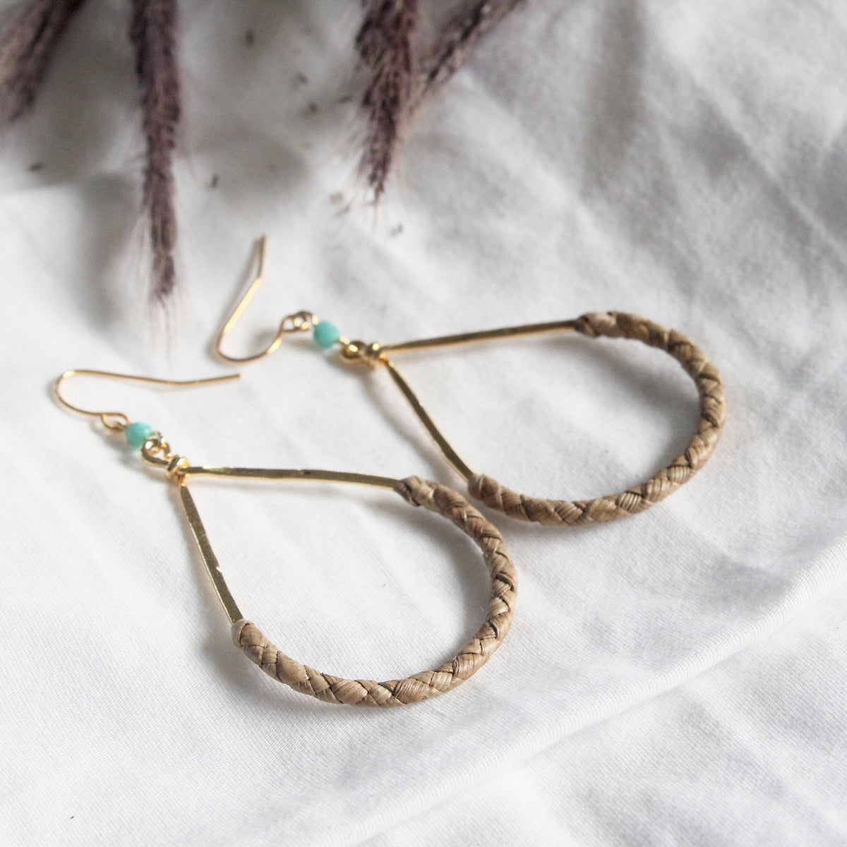 (PRE-ORDER) Lauhala Tear Drop & Bead Hoops