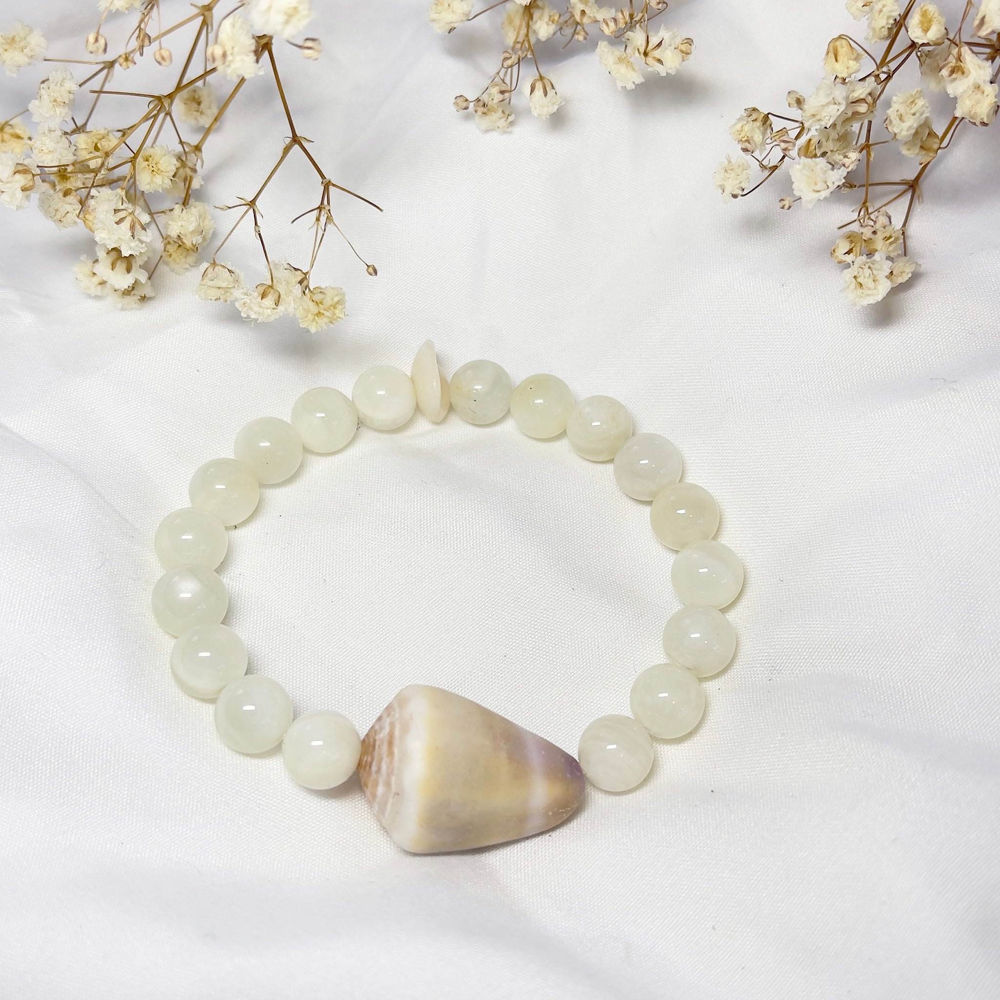 Kaua’i Cone Shell Stretch Bracelet