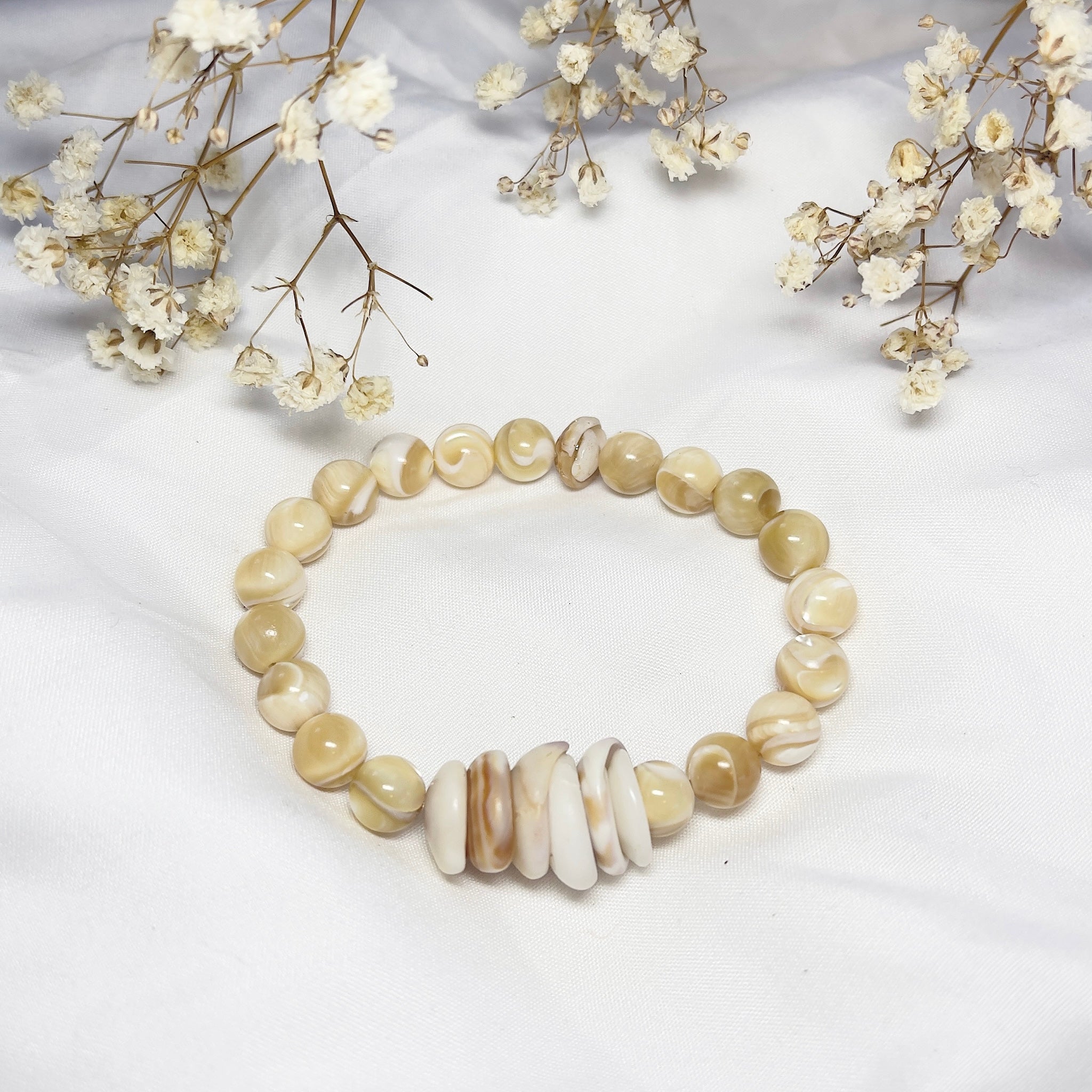 Kaua’i Cone Shell Stretch Bracelet